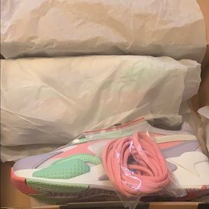 Girls Brand New Puma RS-X3